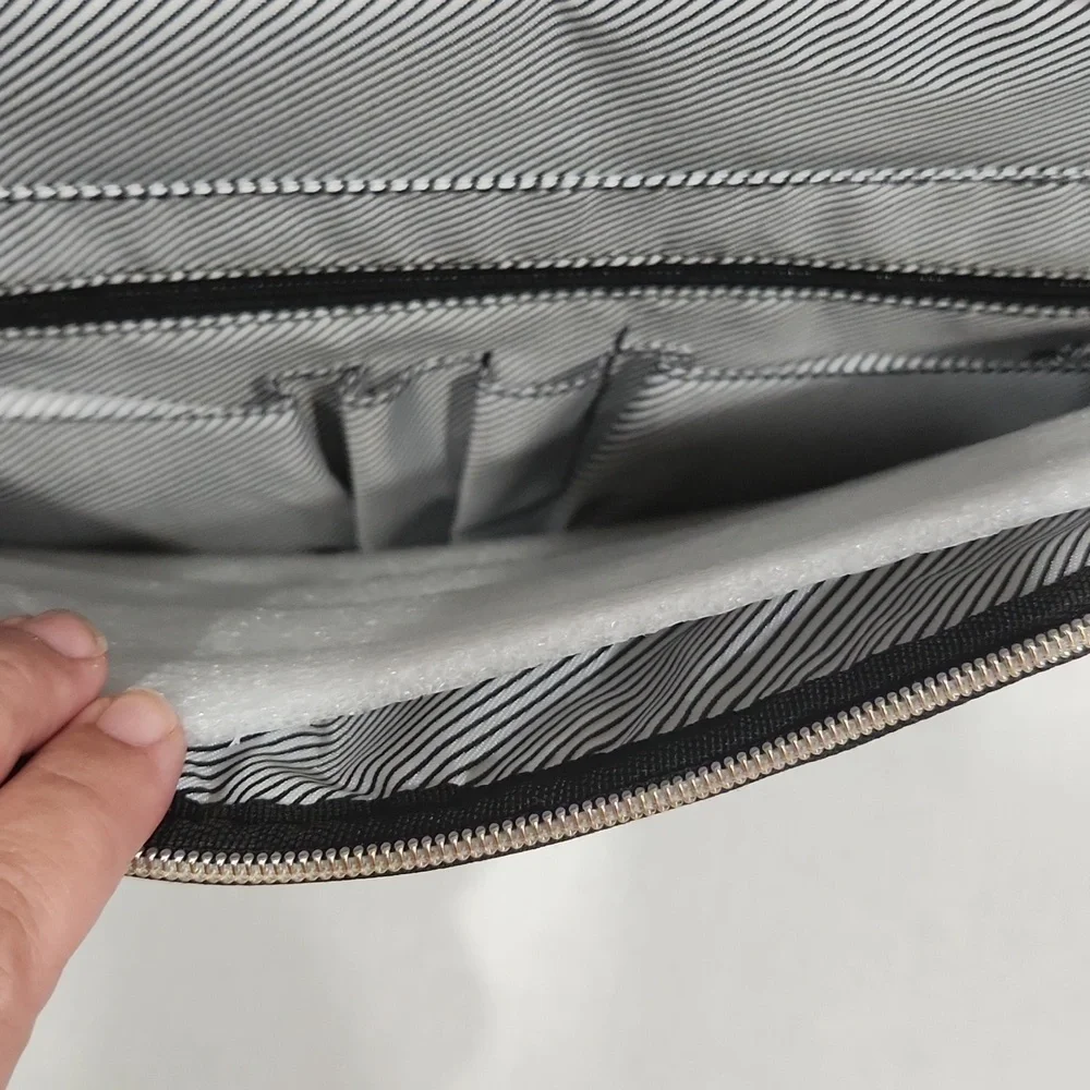 Kenneth Cole Black Quilted Chevron Laptop Travel Work Tote Bag NEVER USED